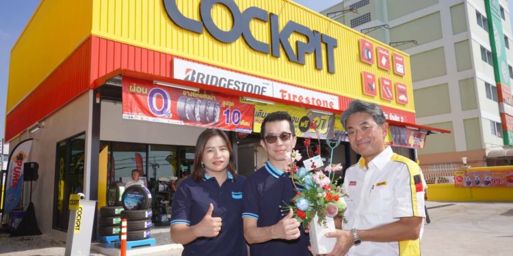 ผ้าเบรกเบ็นดิกซ์ ร่วมแสดงความยินดี ค็อกพิท เปิดศูนย์บริการยางรถยนต์สาขาใหม่ รังสิต 2