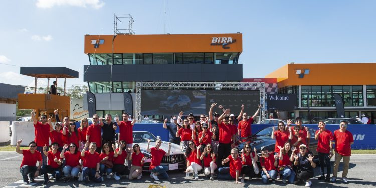 เมอร์เซเดส-เบนซ์ ย้ำภาพผู้นำด้านการขับขี่ระดับโลกด้วยกิจกรรมขับขี่ปลอดภัย