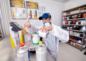 4 ข้อดีของการนำรถเข้าศูนย์บริการตัวถังและสีมาตรฐาน