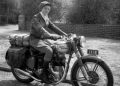 “รอยัล เอนฟิลด์” ชวนรำลึกถึง “วินนี่เฟร็ด เวลส์” ตำนานนักขับขี่มอเตอร์ไซค์ผู้หญิง