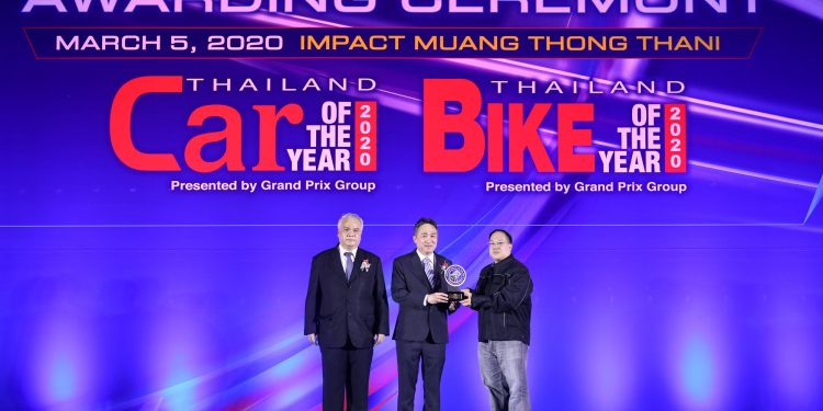 รอยัล เอนฟิลด์ คว้ารางวัลรถจักรยานยนต์ยอดเยี่ยมแห่งปี 2 รางวัล