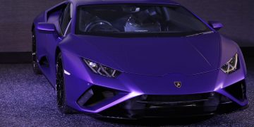 เปิดตัว Huracán EVO RWD ด้วยราคาเริ่มต้น 19.8 ล้านบาท !!
