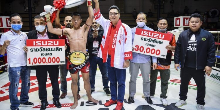 “ก้องไกล เอ็นนี่ มวยไทย” คว้าแชมป์อีซูซุคัพคนล่าสุด