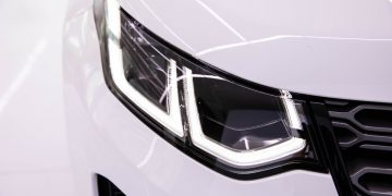 แลนด์โรเวอร์แนะนำ เรนจ์โรเวอร์ สปอร์ต เฮชเอสอี พลัส  ในราคาใหม่ พร้อมเปิดตัว ดิสคัฟเวอรี่ สปอร์ต ใหม่