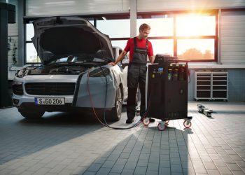 ปอร์เช่จัดแคมเปญตรวจเช็คสภาพรถ Porsche Summer Check 2020