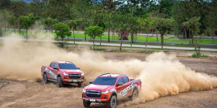 Isuzu Suphan Sport จัดเต็มในสนาม Grand Prix Motor Park