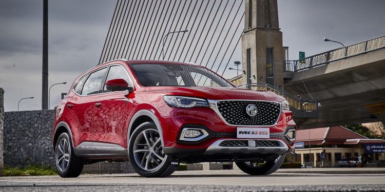 NEW MG HS ขึ้นแท่นผู้นำในตลาดคอมแพคครอสโอเวอร์ (C-SUV)