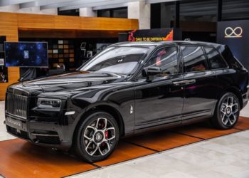 โรลส์-รอยซ์ เปิดตัว ‘แบล็ค แบดจ์ คัลลิแนน’ ครั้งแรกในประเทศไทย