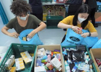 ฟอร์ดแสดงพลังจิตอาสา ชวนพนักงานแพค ‘ชุดส่งมอบความห่วงใย’ มอบชุมชนในกรุงเทพฯ