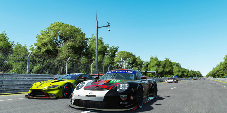 ปอร์เช่ คว้าชัยรุ่น GTE ศึกประลองความเร็วเสมือนจริง Le Mans 24 ชั่วโมง