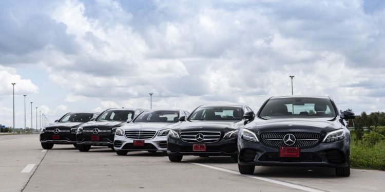 เมอร์เซเดส-เบนซ์ เปิดโครงการ “Charge to Change” ชวนผู้ใช้รถยนต์ปลั๊กอินไฮบริดทุกยี่ห้อร่วมกันชาร์จเพื่อเปลี่ยนโลก