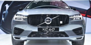 วอลโว่เชิญสัมผัส The New XC60 T8 AWD Polestar Engineered