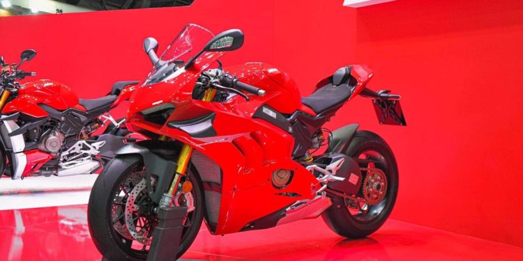 ดูคาติเปิดตัวรถรุ่นใหม่ในงาน Motor Show 2020