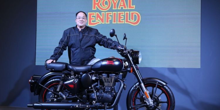 ‘รอยัล เอนฟิลด์’ เปิดตัว ‘คลาสสิก 500 สเตลท์ แบล็ค’ สีใหม่ มาตรฐานไอเสียยูโร 4 ในงานมอเตอร์โชว์ ครั้งที่ 41