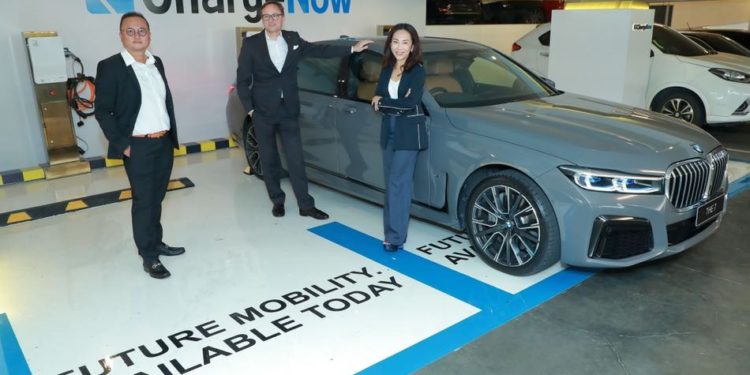 BMW ร่วมกับพันธมิตรในโครงการ ChargeNow ขยายเครือข่ายหัวจ่ายอัดประจุไฟฟ้าสาธารณะใจกลางกรุงเทพฯ