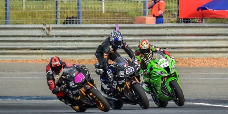 โออาร์ บีอาร์ไอซี ซูเปอร์ไบค์ สนาม 2 บู๊สุดเดือด! “นครินทร์” ฟอร์มเฉียบพลิกเข้าวินเหนือ “ฐิติพงศ์-อภิวัฒน์”