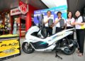 เอ.พี. ฮอนด้า ยกระดับธุรกิจเดลิเวอรี่ สู่ยุค EV จับมือแฟลชเอ็กซ์เพรส์ และโออาร์ นำรถ Honda PCX Electric มาใช้เป็นครั้งแรก