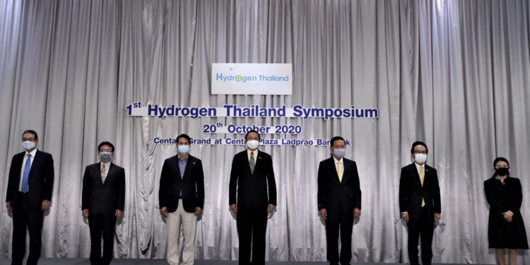 โตโยต้าเข้าร่วมในงานสัมมนา Hydrogen Symposium Thailand