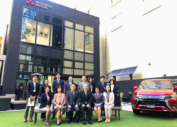 เอกอัครราชทูต ณ กรุงโตเกียว เยี่ยมชมโชว์รูมจัดแสดงนวัตกรรมแห่งใหม่ของ มิตซูบิชิ มอเตอร์ส