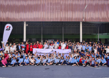 บริดจสโตน ส่งมอบยางกันกระแทกแก่โรงเรียนโสตศึกษา จังหวัดชลบุรี ส่งเสริมความปลอดภัยแก่เยาวชน