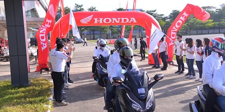 ฮอนด้าจัดทริปสุดเอ็กซ์คลูซีฟ All New Forza350 บุกเขาใหญ่ เปิดประสบการณ์ขับขี่ทางไกลครั้งแรกกว่า 500กม.