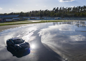 ปอร์เช่ ไทคานน์ (Porsche Taycan) ดริฟท์ทำลายสถิติ Guinness World Records™