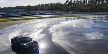 ปอร์เช่ ไทคานน์ (Porsche Taycan) ดริฟท์ทำลายสถิติ Guinness World Records™