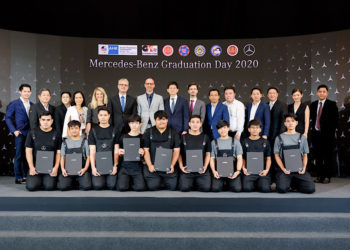 เมอร์เซเดส-เบนซ์ มอบประกาศนียบัตรจากประเทศเยอรมนีแก่นักเรียนช่างฝึกหัดรุ่นที่ 30