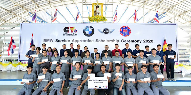 บีเอ็มดับเบิลยู เตรียมสานต่อโครงการ BMW Service Apprentice Program สู่ปีที่ 10 มอบทุนการศึกษาแก่นักศึกษาอาชีวะ จาก 2 สถาบัน