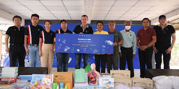วอลโว่ จัดกิจกรรมเพื่อสังคมส่งเสริมการศึกษาเพื่อชีวิตที่สดใสของเยาวชนใน โรงเรียนบ้านโนนตาเถร นครราชสีมา