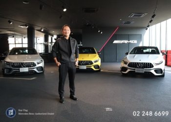 “เบนซ์สตาร์แฟลก” โชว์ Mercedes AMG A45 S 4MATIC+