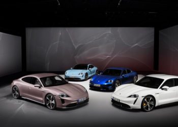ปอร์เช่เสริมทัพรถสปอร์ตไฟฟ้าในรุ่นไทคานน์ (Taycan)