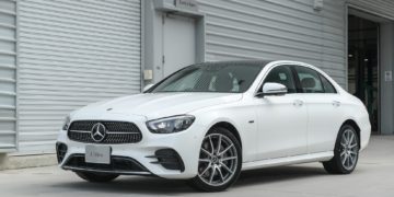เมอร์เซเดส-เบนซ์ เผยโฉม E-Class ใหม่ เปิดราคาเริ่มต้นที่ 3.19 ล้านบาท