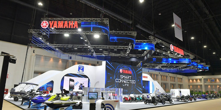 ยามาฮ่า ชูเทคโนโลยี Y-Connect พร้อมเปิดโมเดลใหม่ 5 รุ่นในงาน MOTOR SHOW ครั้งที่ 42