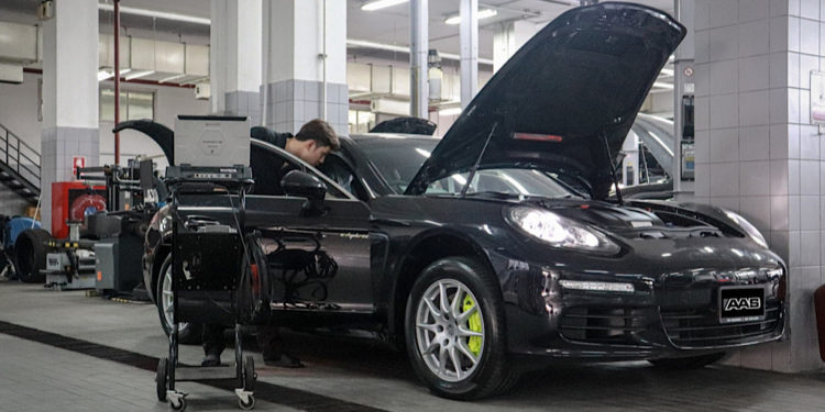 ปอร์เช่ จัดแคมเปญตรวจเช็ครถ Porsche Panamera Service Clinic 2021