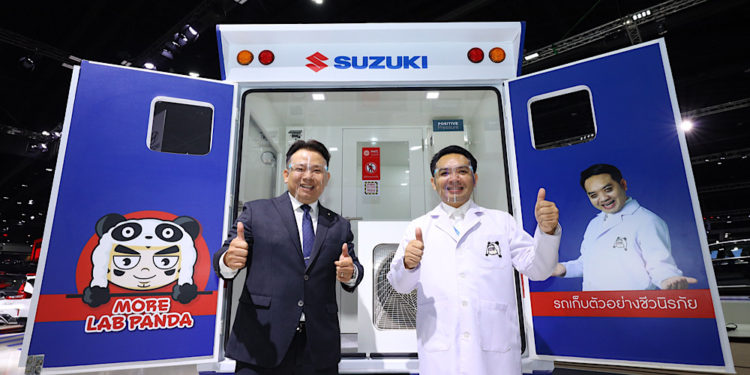 ‘ซูซูกิ’ ผนึกกำลัง ‘หมอแล็บแพนด้า’ นำรถ SUZUKI CARRY Biosafety Mobile Unit ออกตรวจเชิงรุกโควิด-19 ฟรี