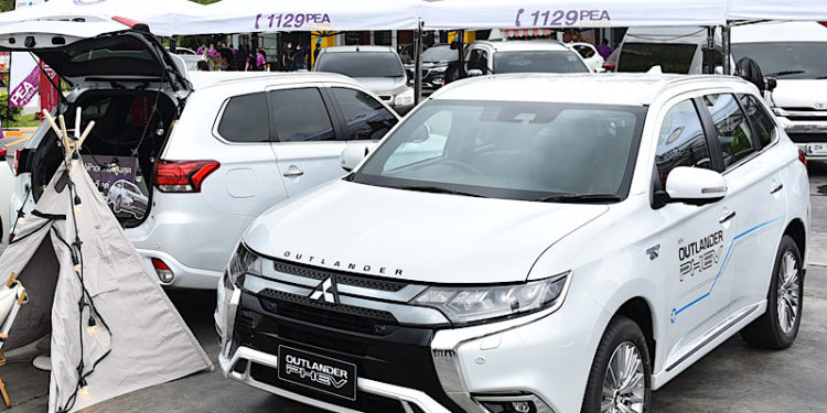 มิตซูบิชิ เดินหน้าสร้างความมั่นใจเรื่องสถานีชาร์จไฟฟ้าสำหรับผู้ใช้ “เอาท์แลนเดอร์ พีเอชอีวี”