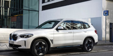 บีเอ็มดับเบิลยู แจ้งเลื่อนวันเปิดจองออนไลน์ของ iX xDrive50 Sport และ iX3 M Sport เป็นวันที่ 7 กรกฎาคม 2564