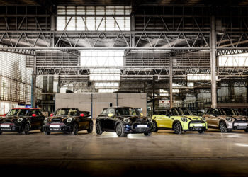 มินิ ประเทศไทย เผยอีกขั้นของดีไซน์มินิพันธุ์แท้ กับ มินิ แฮทช์ 3 ประตู และ มินิ คอนเวิร์ตทิเบิล รุ่นปรับโฉมใหม่