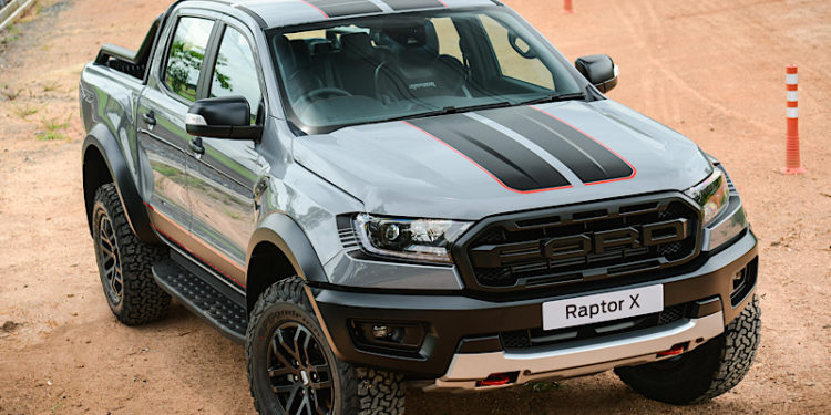 เปิดตัวฟอร์ด เรนเจอร์ แร็พเตอร์ เอ็กซ์ กระบะออฟโรดสมรรถนะสูง
