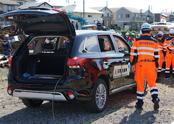 มิตซูบิชิ เอาท์แลนเดอร์ พีเอชอีวี ยานยนต์ไฟฟ้าแบบปลั๊กอินไฮบริด เพื่อการขับเคลื่อนที่ยั่งยืน