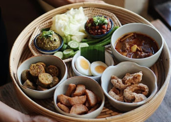 นิสสัน แนะ 6 ร้านอาหารไทยรสเด็ด 4 ภาค พร้อมเดลิเวอรี่ ทานแล้วฟินเหมือนได้เที่ยวทั่วไทย!