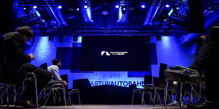 ปอร์เช่ นำเสนอ 3 โครงการนำร่องด้านดิจิทัลในงาน Expo Day 10