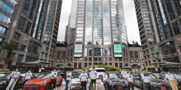 มินิประเทศไทยจับมือมิลเลนเนียมออโต้กรุ๊ปส่งความห่วงใยสู่ผู้ติดเชื้อโควิด-19