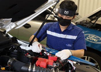 ฟอร์ดเปิดตัวเทคโนโลยีช่วยเหลือระยะไกลด้วยแว่นตาอัจฉริยะ RealWear