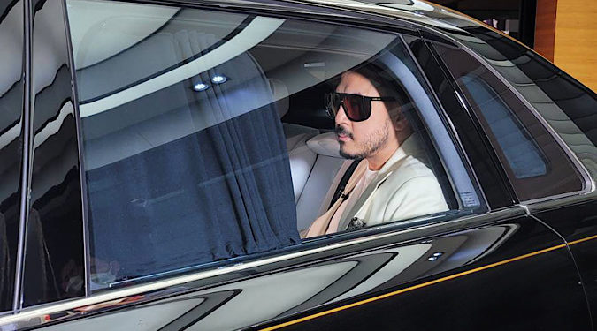 โรลส์-รอยซ์ มอเตอร์ คาร์ส แบงคอก ชวนสัมผัส GHOST ผ่านมุมมองของ ‘หมู อาซาว่า’