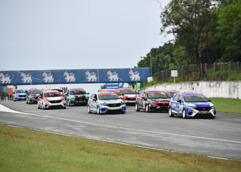 “ปรีดา” ม้วนเดียวจบ ประเดิมแชมป์เรซที่ 1 ด้าน “อดิศักดิ์” ฝ่าเรซ 2 สุดเข้มข้น ผงาดคว้าชัยในรายการ“ซิตี้ แฮทช์แบ็ก วันเมคเรซ” 