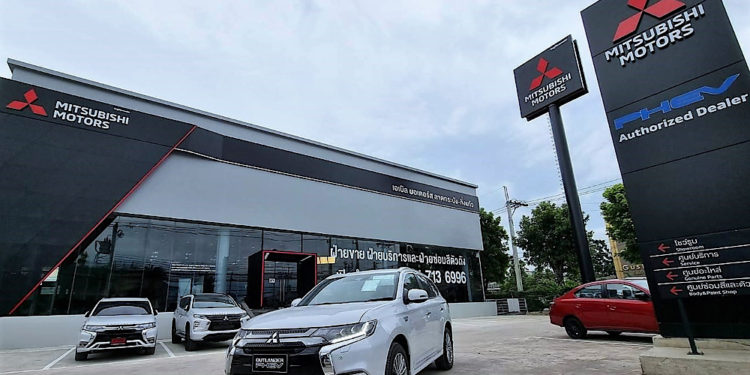 มิตซูบิชิ มอเตอร์ส ประเทศไทย เปิดโชว์รูมแห่งใหม่ ที่ย่านลาดกระบัง-กิ่งแก้ว
