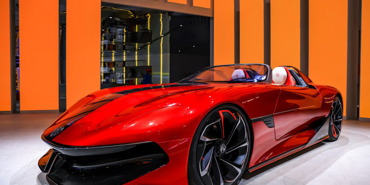 MG ตอกย้ำความเป็นผู้นำรถยนต์ไฟฟ้าตัวจริง พาคนไทยสู่อีกระดับของอีวี กับ MG Cyberster รถยนต์ต้นแบบขับเคลื่อนพลังงานไฟฟ้า