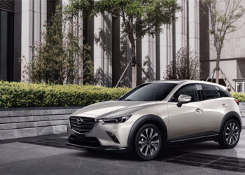 เปิดตัว NEW MAZDA CX-3 พร้อมสีใหม่ “แพลตทินั่ม ควอตซ์” เพิ่มออฟชั่นเต็มคัน ราคาเท่าเดิม